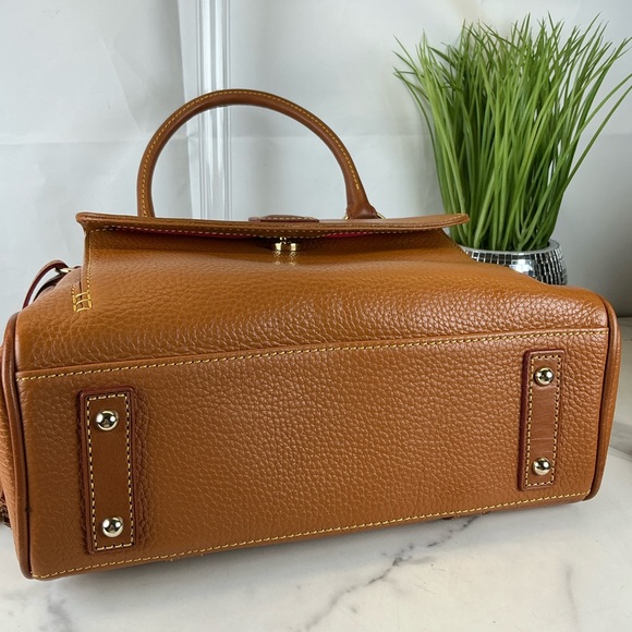 Dooney and Bourke Caramel Tan Brown Pocket Satchel Hand Shoulder bag Set NWT - Picture 8 of 12
